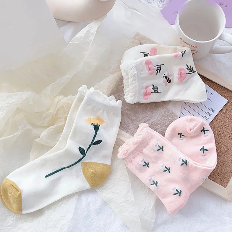 

Harajuku Winter Cotton Floral Socks Women Cute College Style Floral Art Mid-tube Funny Socks Candy Color Sokken Calcetines Mujer