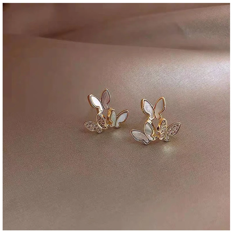 Женские серьги-гвоздики в форме бабочки золотистые элегантные серьги-бабочки