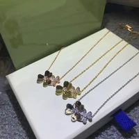 hot selling big brand v logo exquisite flower necklace for ladies fashionable and personalized holiday gift