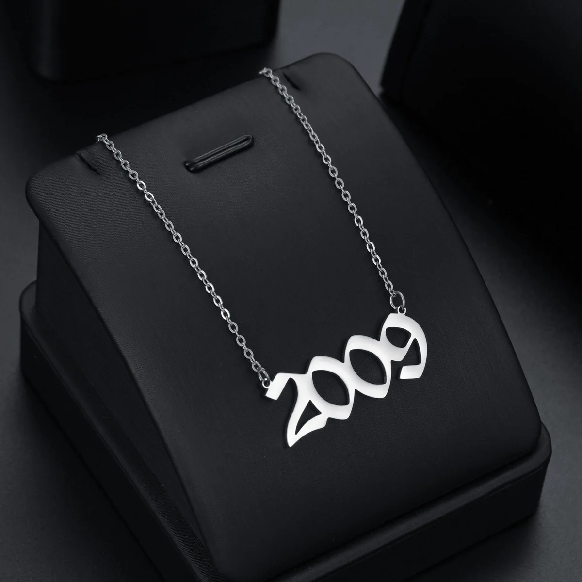 

COSANER Year Number Fashion Necklace Jewelry Neck Chain ornaments Necklaces Pendant Accessories Unisex Women Birthday Gift