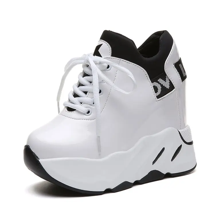 

Increased high-sluff shoes 2019 spring and autumn new small white shoes wild thick-soled sports shoes