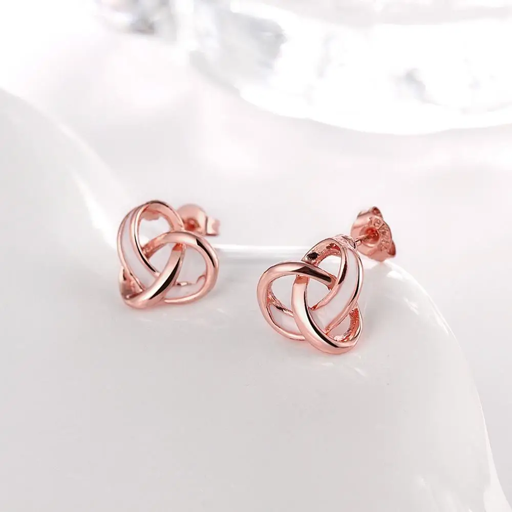 Серьги Hemiston цвета розового золота с треугольным соединением индивидуальные