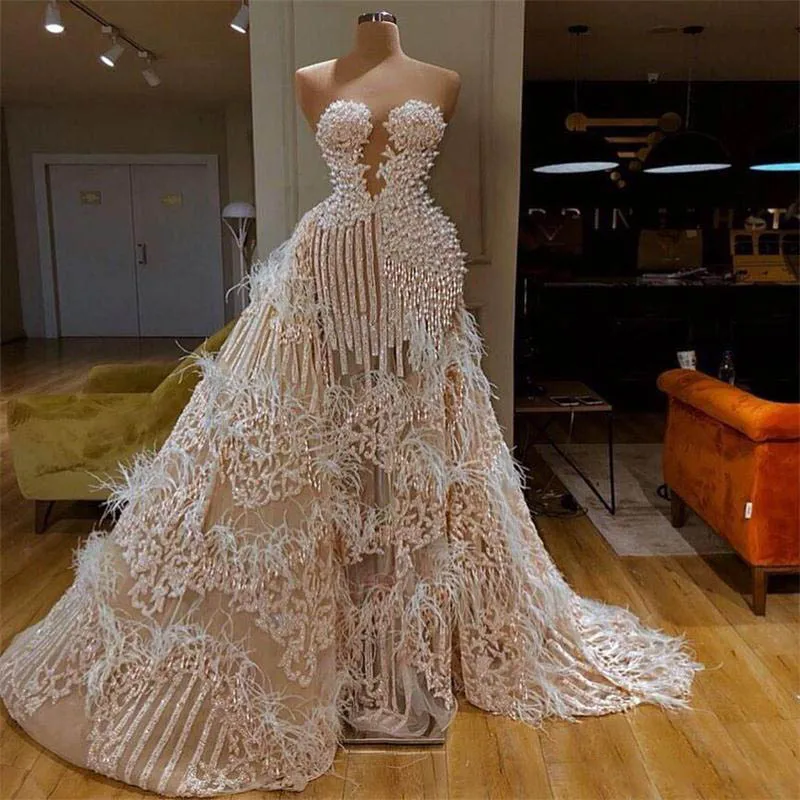 

Splendid Evening Dress With Detachable Train Sweetheart Major Beading Feather Appliqued Sequins Formal Party Gowns Custom Made P