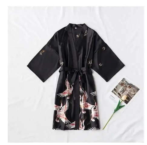 Халат-кимоно женский короткий атласный Шелковый Свадебный халатик для невесты и