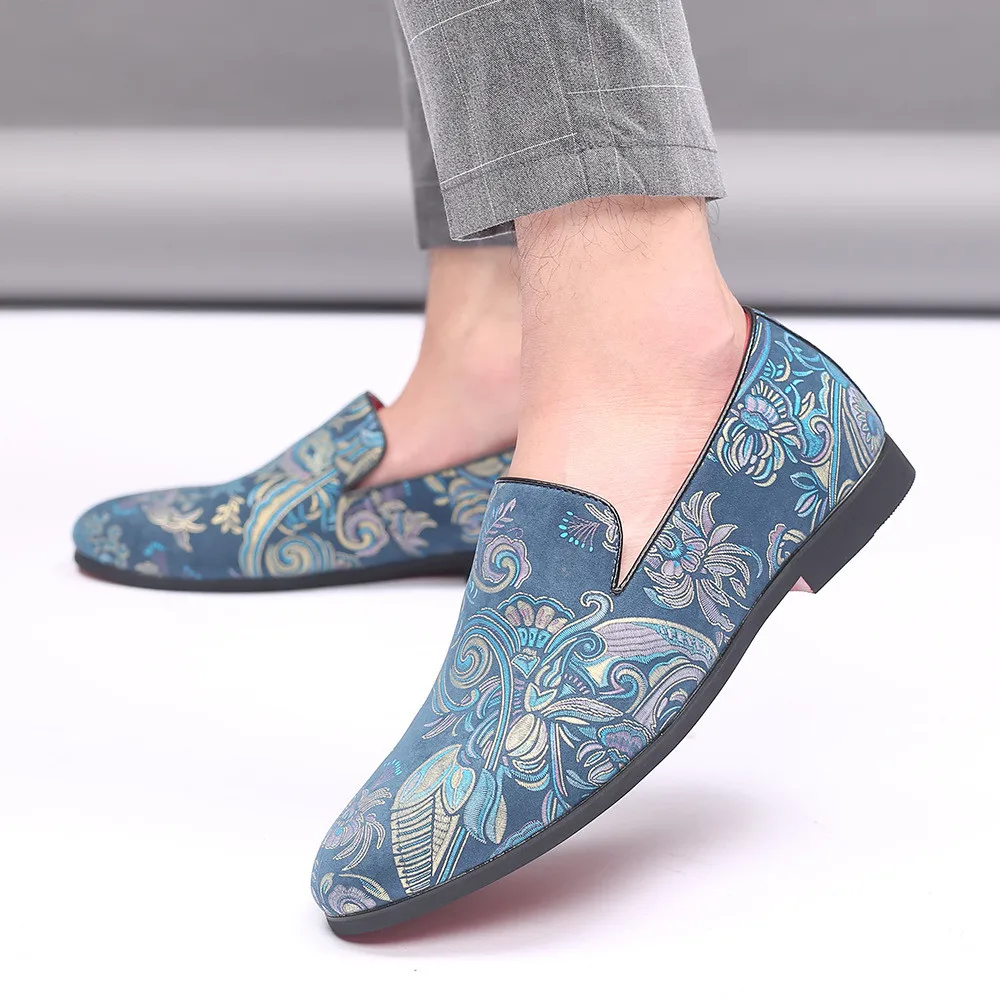 

Men Exquisite Embroidery Leather Shoes 2021 Colorful Handmade Formal Wear Shoes Fashion Man Casual Flats Men Dress Shoes