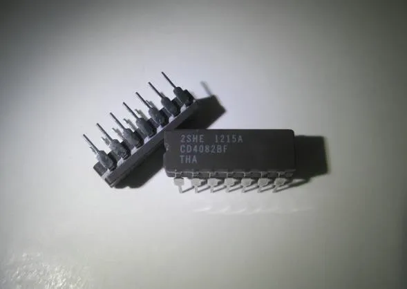 

New original CD4082BF CDIP-14 5pcs/lot