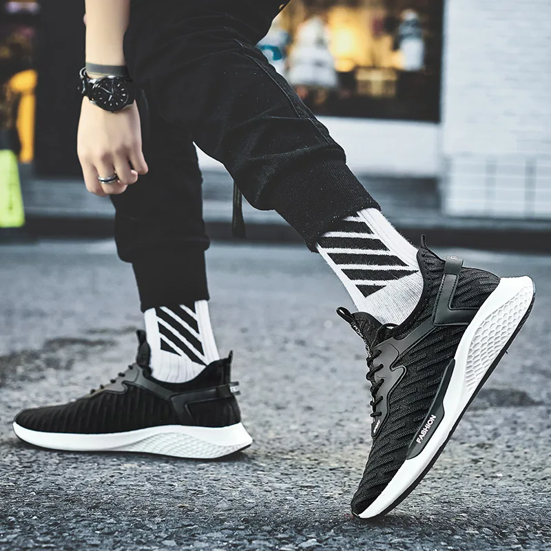 Уличная Мужская обувь для бега прогулок спортивная на толстой подошве Дышащие