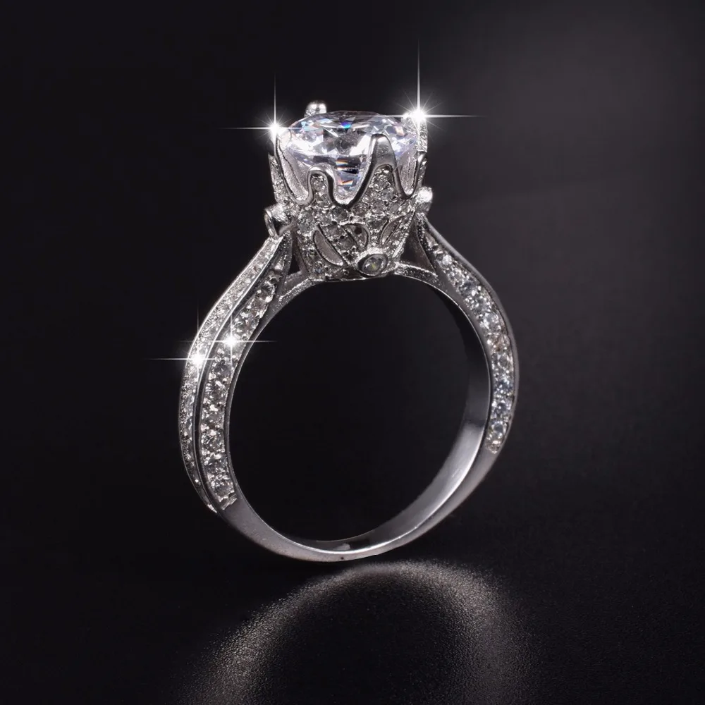 

Женское кольцо из серебра 100% пробы с инкрустацией, 8 мм, 3 карата