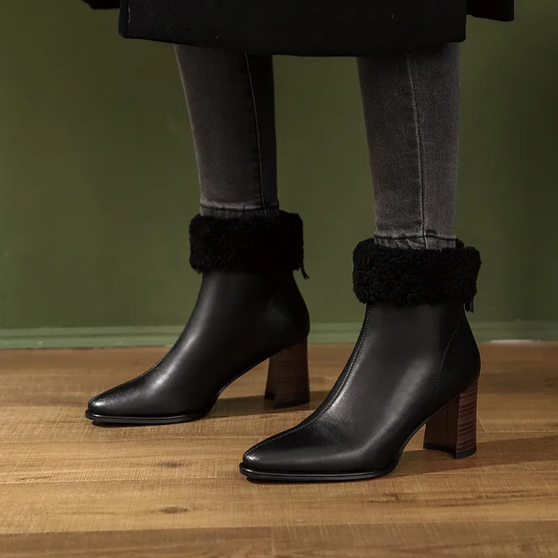 

Asumer 2021 Wool Snow Boots Women Genuine Leather Shoes Pointed Toe Classic High Heels Winter Shoes Women Ankle Boots Black