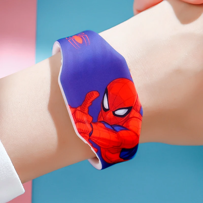 Часы детские цифровые электронные со светодиодной подсветкой наручные часы с