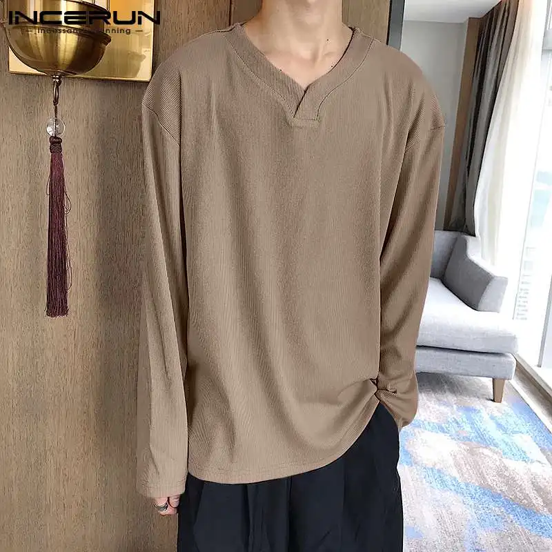 

Футболка INCERUN мужская с V-образным вырезом, Повседневная Свободная рубашка с длинным рукавом, блузка в Корейском стиле для отдыха, однотонна...