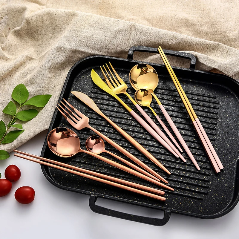 Комплект столовых приборов|Столовые сервизы| |