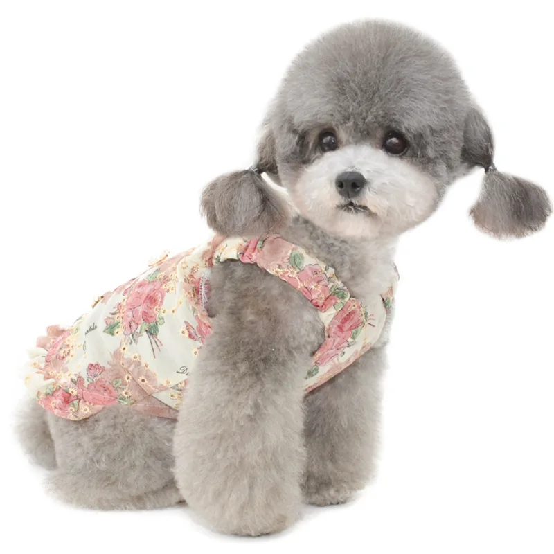 Одежда для собак яркая одежда кошек юбка весны и лета новинка щенков футболка