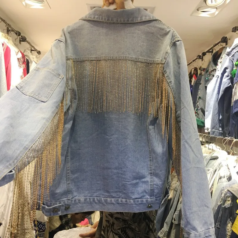 Женское джинсовое пальто с бахромой массивное стразами и цепочкой в стиле ретро