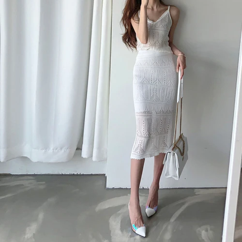 

Women Summer 2 Piece Sets 2021 Womens Crop Tops And Skirt Elegnat Knitted Suits Korean Casual Tracksuit Clothes Casacos