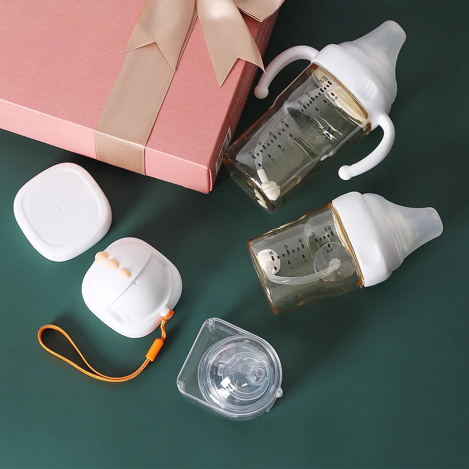 Подарочный набор для кормления новорожденных молоко использования на открытом