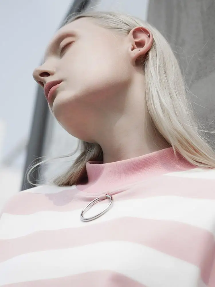 Женские футболки в полоску с длинным рукавом и воротником-стойкой стиле панк