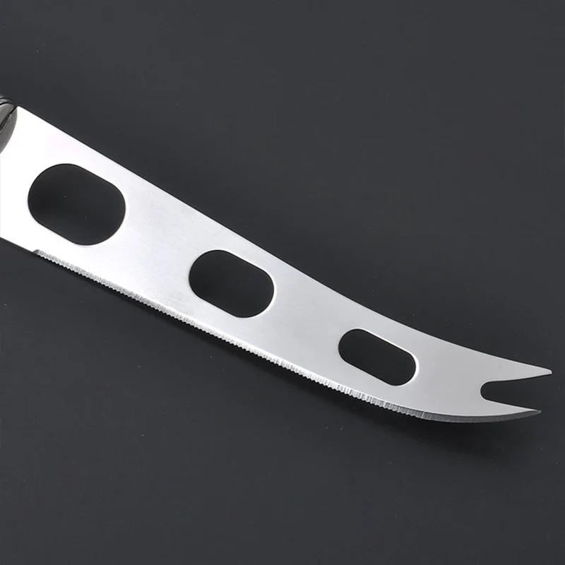 

1Pcs Pizza Butter Cutter 3-hole Cheese Knife Multifunction Round Stainless Steel Kitchen Accessories Baking Tools