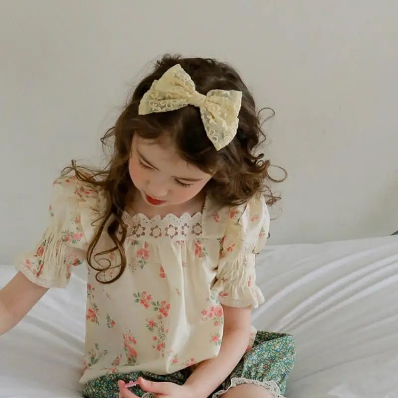 

Beautiful Bow Knot Hairband Soft Comfortable Hoop Simple Sweet Girls Hair Vintage Pink Lace Cotton Headband Little Girls Gifts