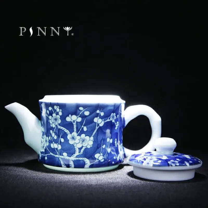 

PINNY Blue And White Porcelain Tea Pot Ceramic Kung Fu Tea Sets Jingdezhen Vintage Teapots Kettle High Quality Tea Service