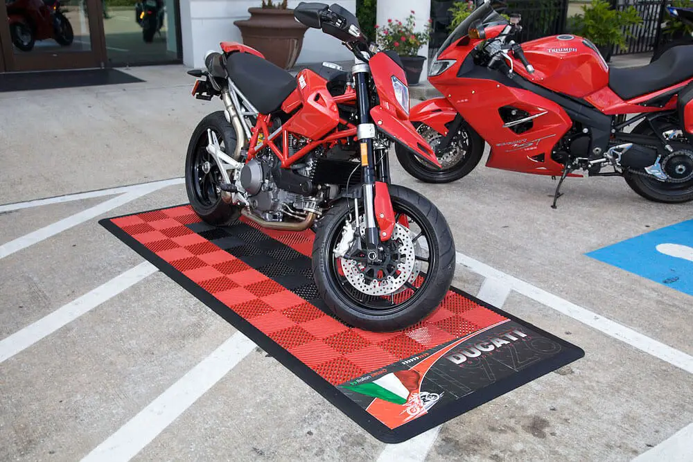 

Suitable for For Kawasaki Z1000 Ninja 400 Z800 Z900 6R 10R Heavy Motorcycle Mat Display Carpet