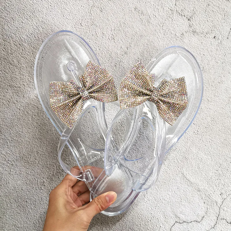 Летняя женская обувь Женские вьетнамки на плоской подошве с блестками