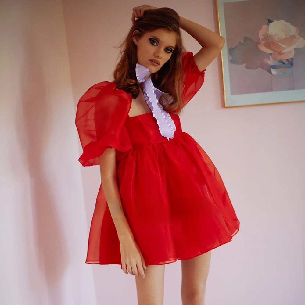 

Dreamy Puff Sleeves Mini Prom Dresses Square Neck Organza Short Prom Gowns Babydoll Empire Above Knee Party Dresses