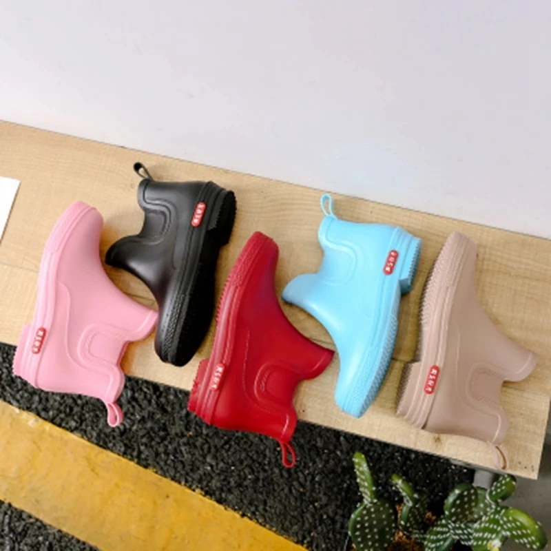 

Aleaflling Rain Rubber Boots For Women Low Cut Ankle Flat Heel Solid Color Flat Heel Winter Women 2021 Non-Slip Rainboots