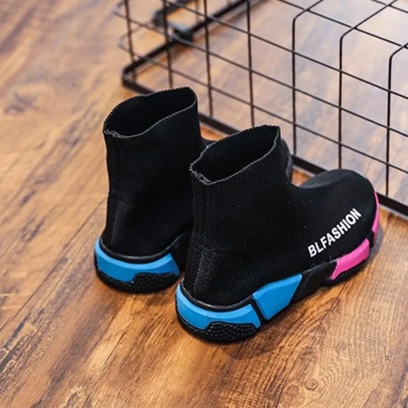 

2020 New Spring and Autumn Fashion Elastic Knitting Medium and Large Children's Sports Shoes for Boys and Girls