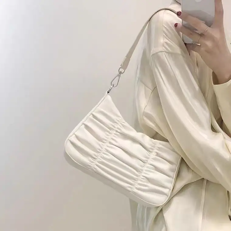 

Soft PU Leather Ladies Chain Half-moon Bags Vintage Female Ruched Shoulder Underarm Bag Simple Fashion Women Hobos Handbag Purse