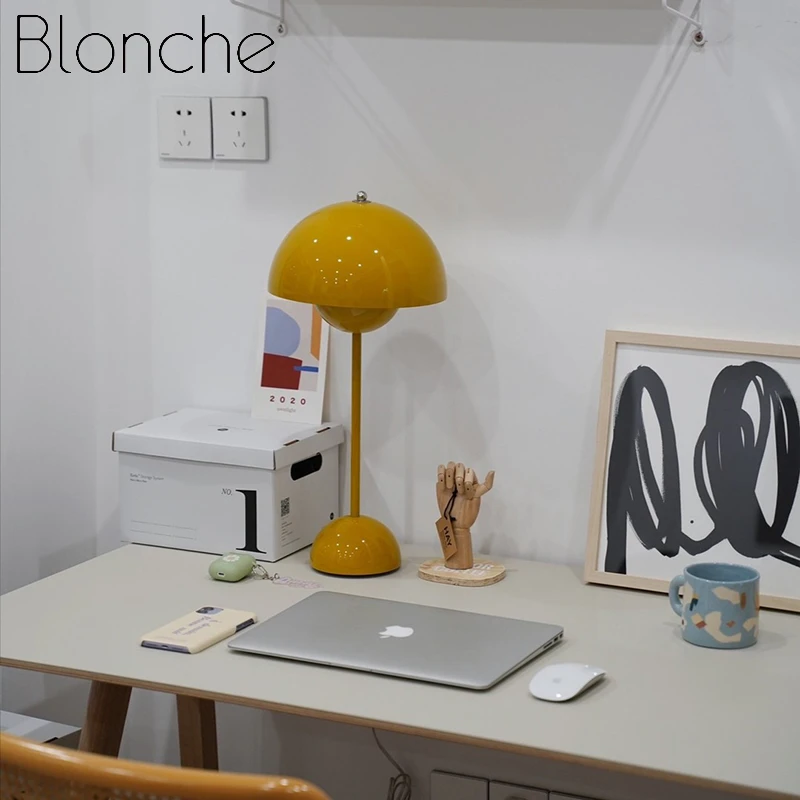 Дизайнерская настольная лампа в Дании современные железные художественные