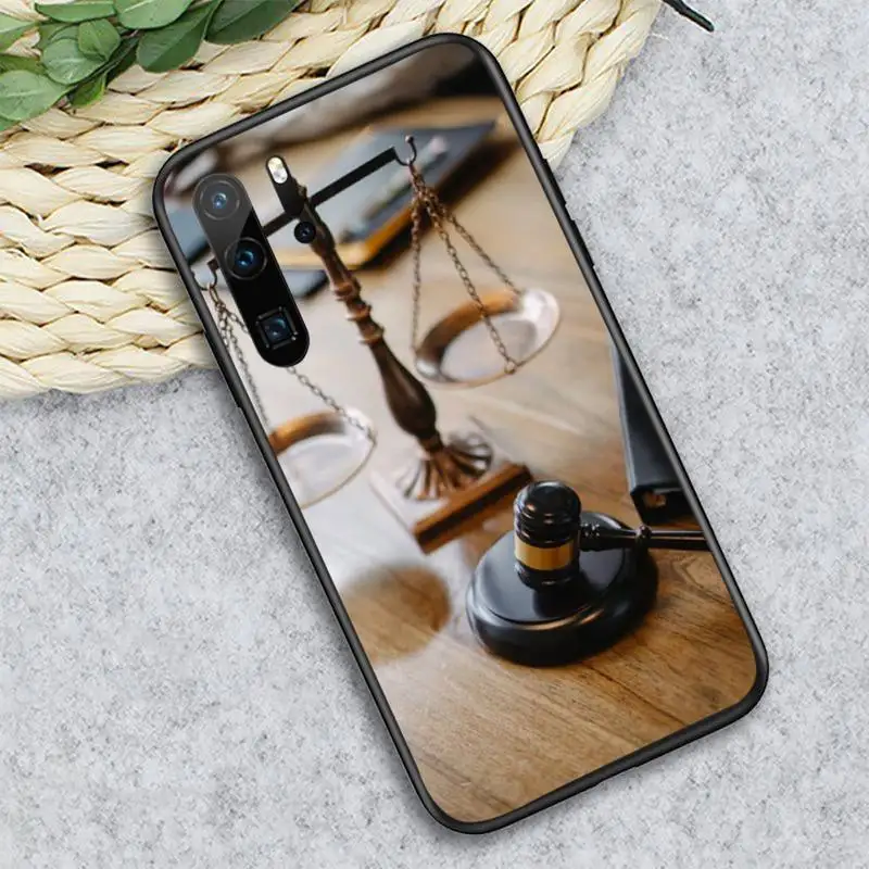 

Law Student Lawyer Judge Style Phone Case For Huawei honor Mate P 10 20 30 40 i 9 8 pro x Lite smart 2019 nova 5t