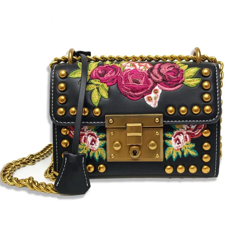 Роскошная Брендовая женская кожаная сумочка на цепочке с заклепками и цветочной