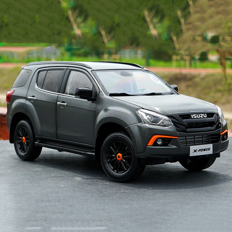 

1:18 Масштаб литой модели ISUZU MU-X мультиплексирования модель автомобиля SUV 1/18 сплав игрушечный автомобиль миниатюрный коллекция для игрушка д...