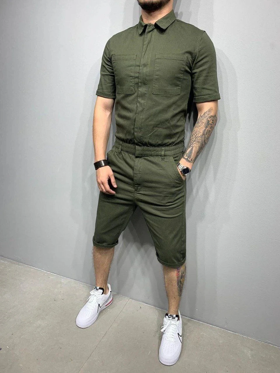 

Men's Zipe Jumpsuits One-Piece Overalls Men Jogging In The Movement Short Sleeve Male Clothes Tooling Style Overalls Pure Color