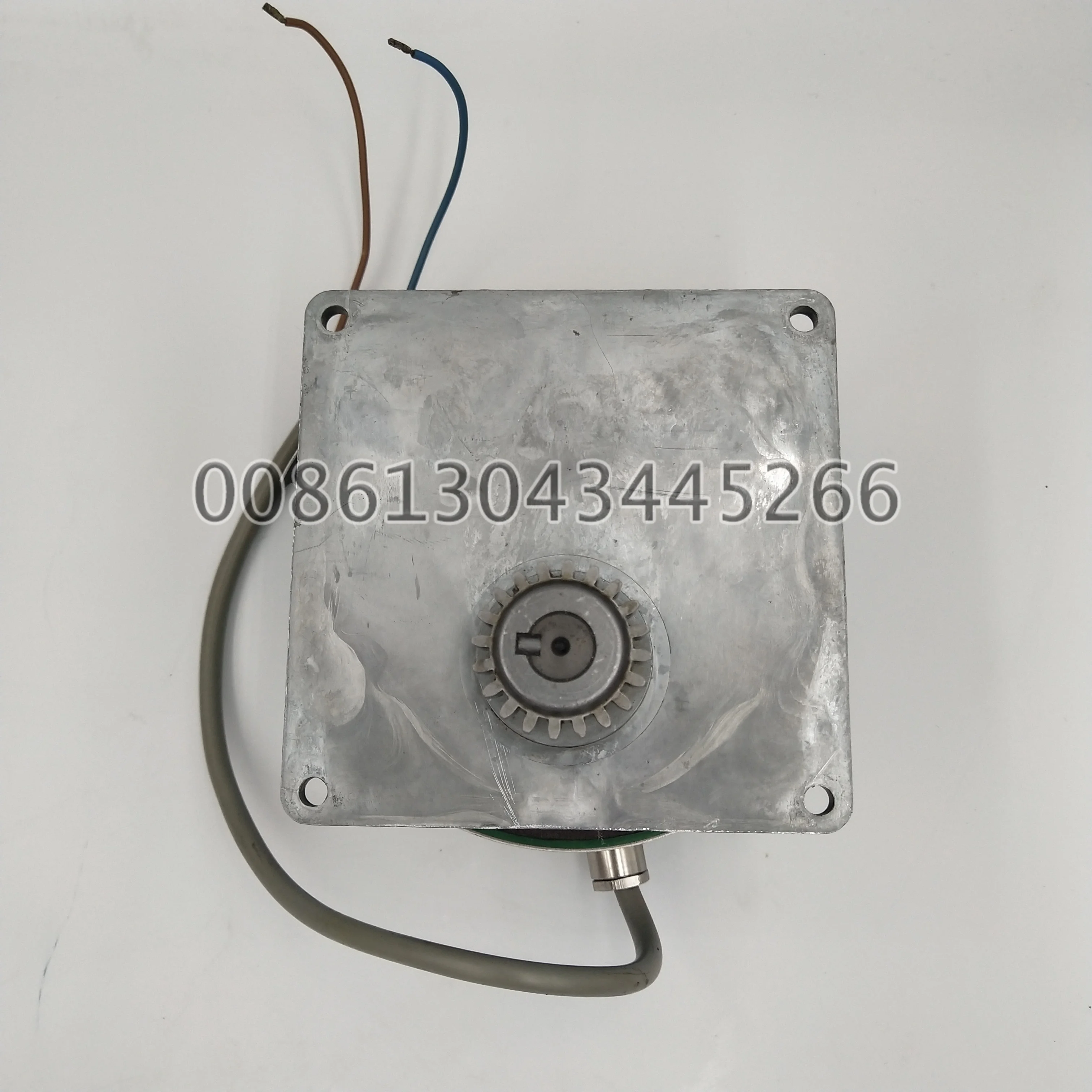 

Best Quality 1 Piece 61.144.1131 Gear Motor SM102 CD102 Machine Motor Heidelberg Original Used Press Parts