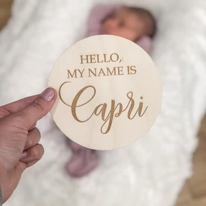 Персональный 4-дюймовый круглый знак имени ребенка объявление новорожденного Здравствуйте мое имя знак