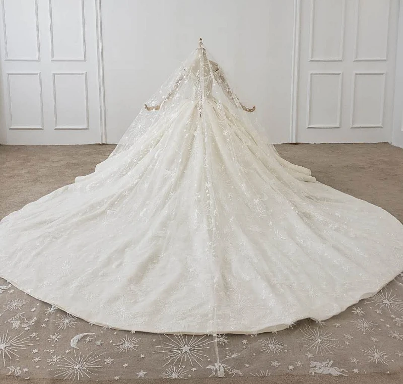 Vestidos De Novia Hot Luxury Ball Gown Wedding Dress Long Sleeve Beaded Applique Sweetheart Button Long Train Wedding Gowns