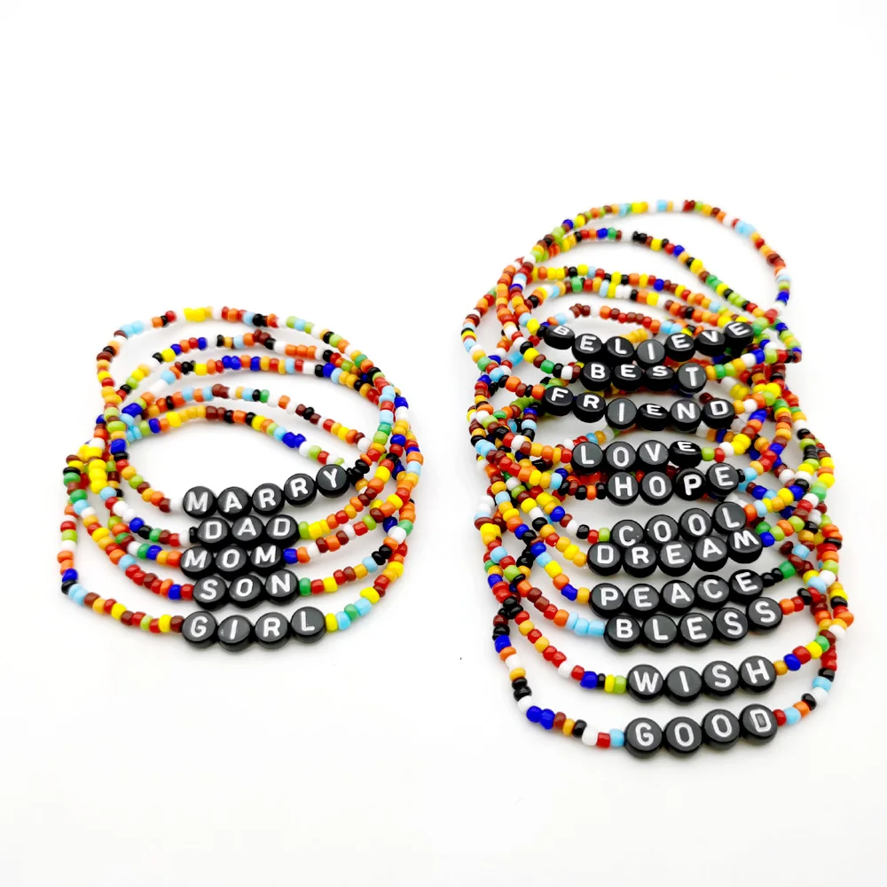 Женский браслет из бисера в стиле бохо бижутерия на заказ разные цвета радуги