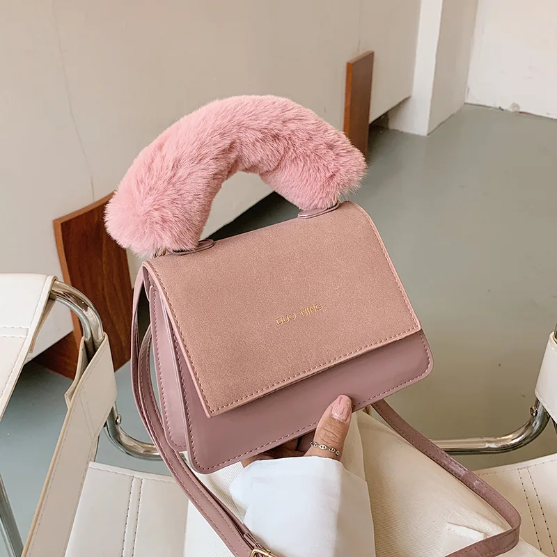 

Women's Autumn and Winter 2020 New Fashion Versatile Frosted Small Square Bag Women's Plush Portable One Shoulder Slant Span Bag