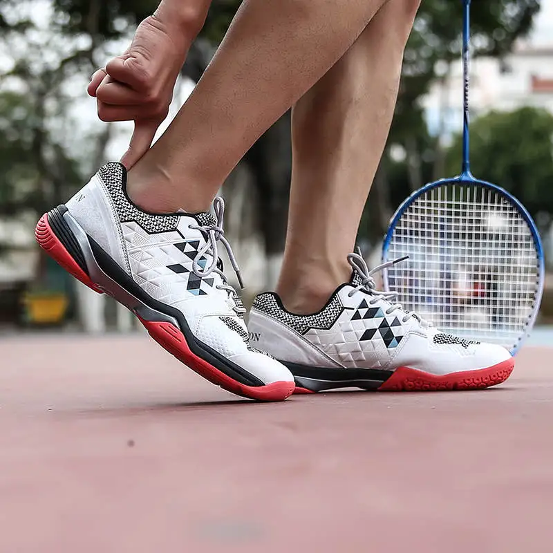 Couple White Lightweight Badminton Shoes for Men Professional Table Tennis Shoes Men Lace Up Breathable Volleyball Sneakers Men