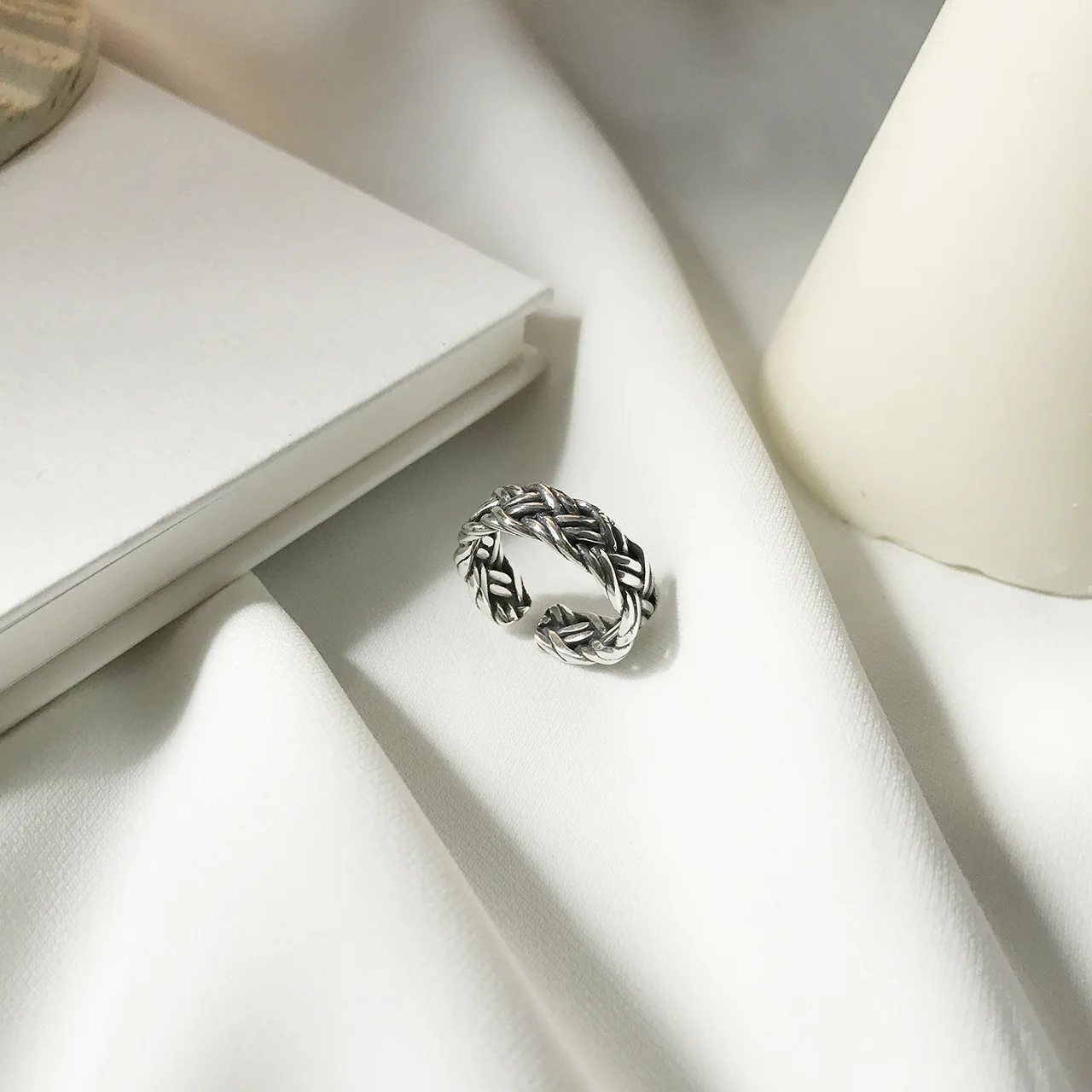 

Korean-style South Korea Star Celebrity Style Retro Retro Silver Ring Fashion New Style Fine Silver 925 Rings