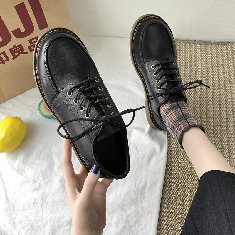 

New Women Shoes Retro Brogues Oxford Shoes Woman Spring Autumn Leather Oxfords Square Low Heel Casual Shoes Men Plus Size 35-43