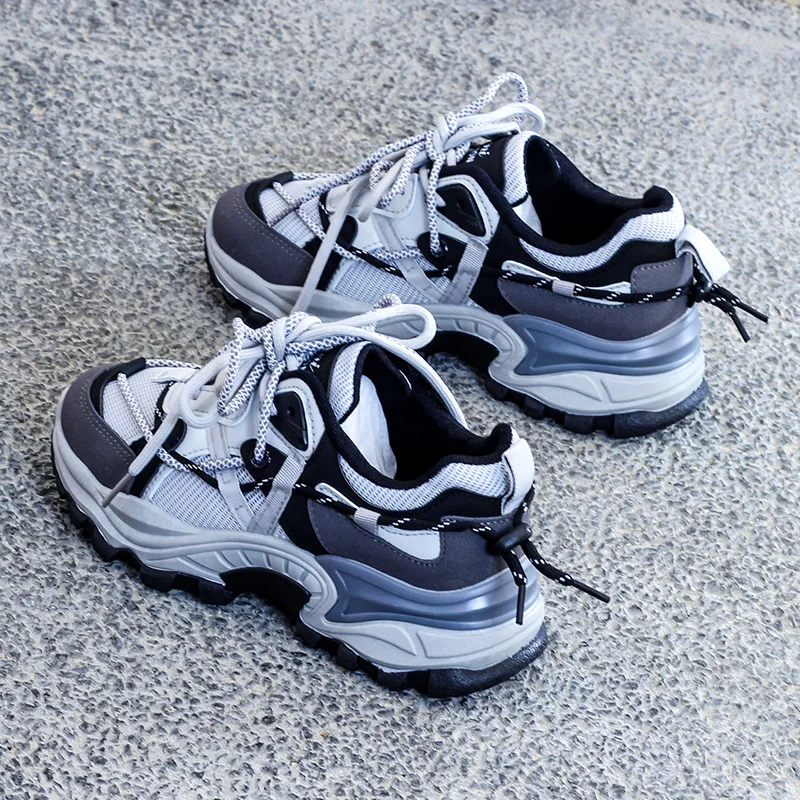 

New Women Breathable Running Shoes Platform Non-slip Women Sports Shoes High Quality Comfortable Trend Sneakers Patchwork Shoes