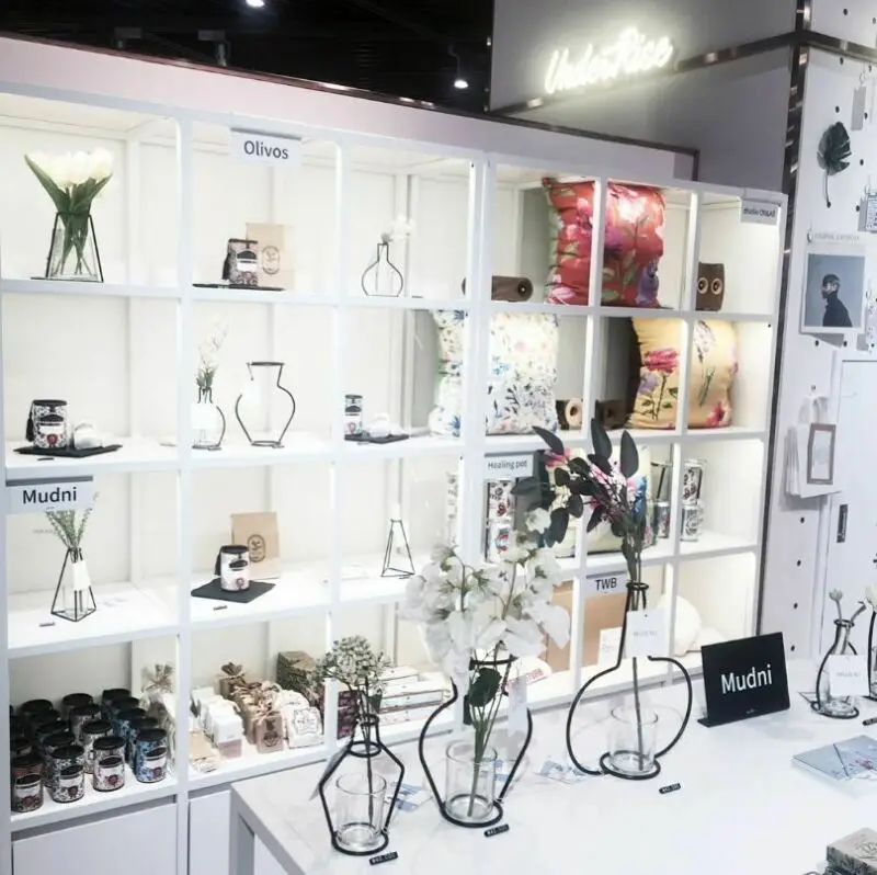 

Creative DIY Party Home Decoration Vase Black Plant Rack Stand Holder Iron Wire Flower Vasescup Not Included