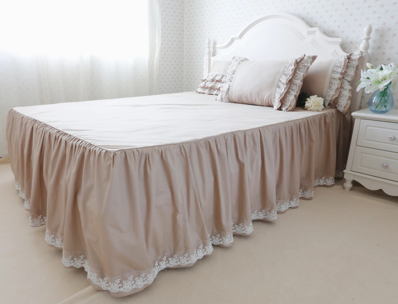 Удивительный роскошный комплект постельного белья цвета хаки с вышивкой и