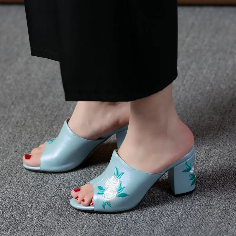 

AGODOR 2020 Casual Outdoor Women Open Toe Mules Backless Slippers Embroider All Match Summer Ladies Slides Shoes Pink Size 33-43