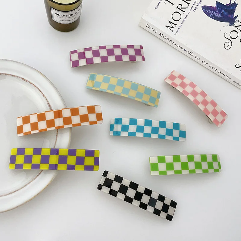 

Sweet Mini Plaid Flower Hair Claw for Women Checkered Grid Acrylic Hair Accessories Hair Clips Crab Hair Clamps Wave Hairpins