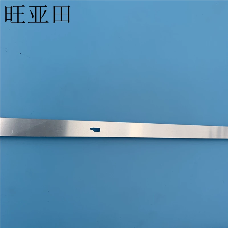 

1set =2 pieces W32Sled backlight for JL.D32061330-004AS-M 4C-LB320T-JF3 4C-LB320T-GY6 Screen LVW320CSDX E13 V57 LVW320CSDX