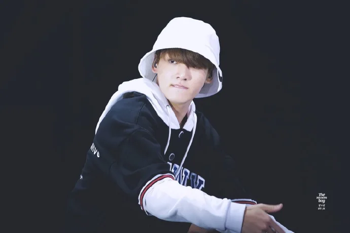 Kpop JUNGKOOK толстовки Одежда для студентов поддельные два с капюшоном куртка мужчин